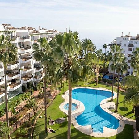 Frontline Beach Penthouse In Mi Capricho Sitio de Calahonda Exteriör bild